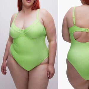 Good American Sparkle Show Off Underwire One-Piece Swimsuit 6 (fits like 22-24)